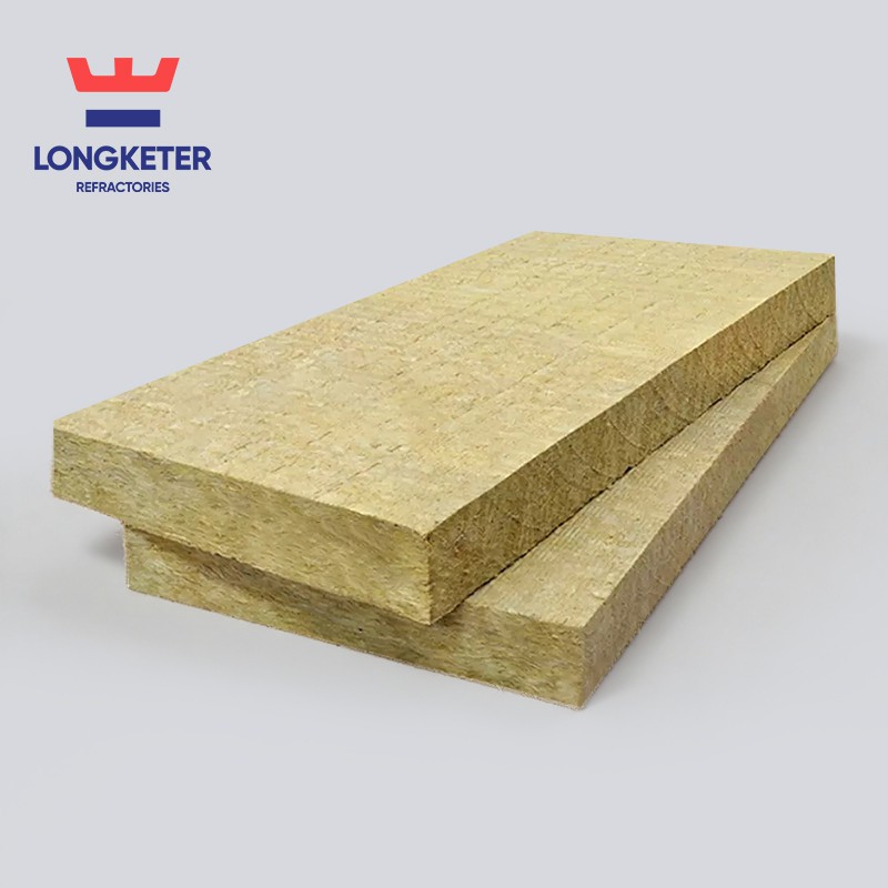 שמיכת צמר סלעים